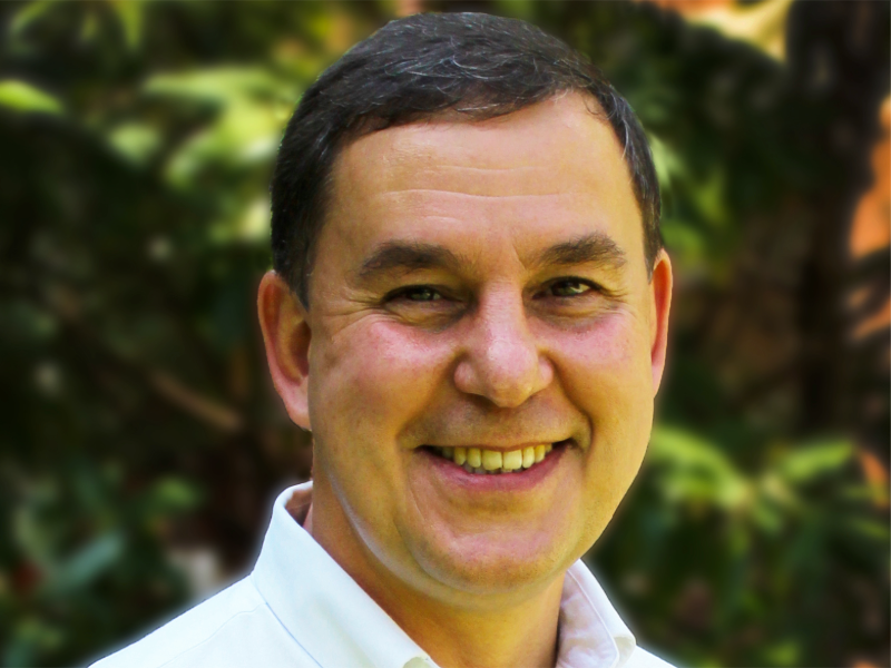 Texas BME professor Stanislav Emelianov