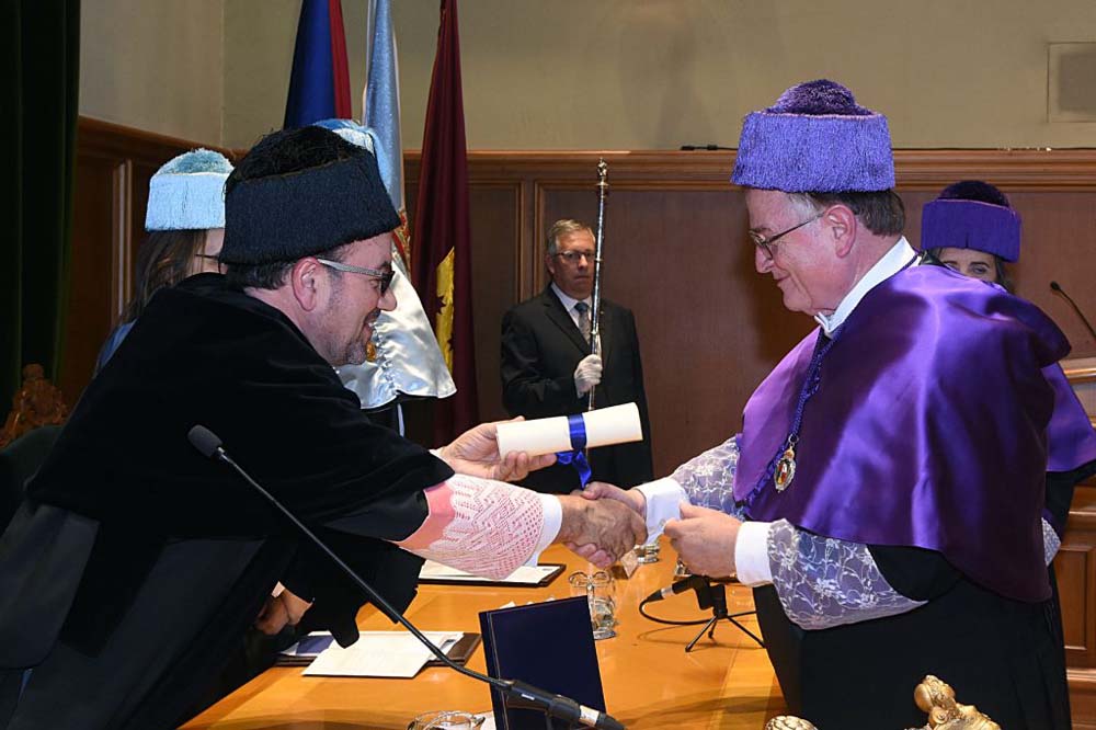 peppas usc doctor honoris causa