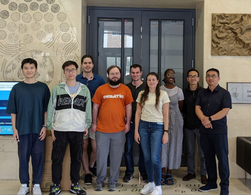 Professor Pengyu Ren with a group of his students.