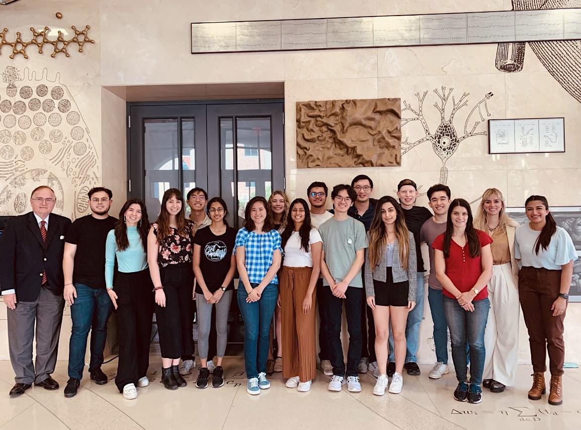 Texas BME professor Nicholas Peppas with Texas Engineering students